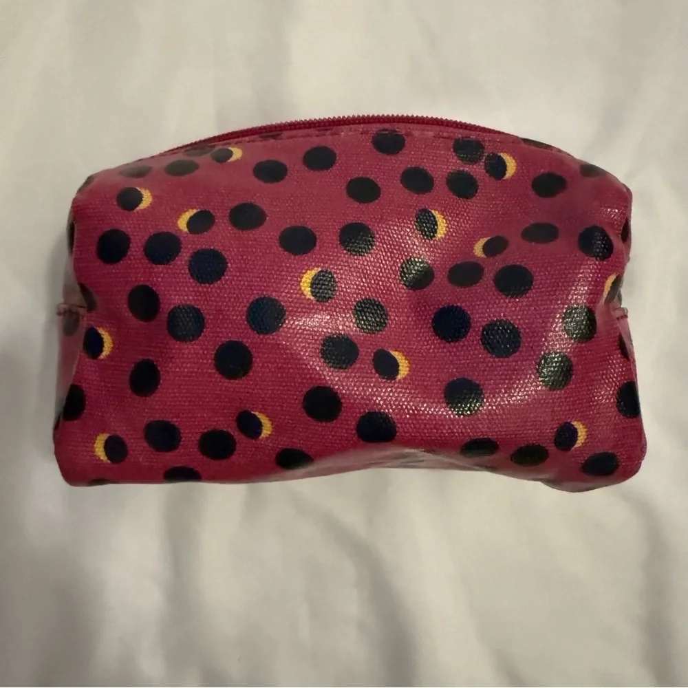 Like New Fossil Keyper Fuchsia Navy Polka Dot Coated Canvas Cosmetic Bag